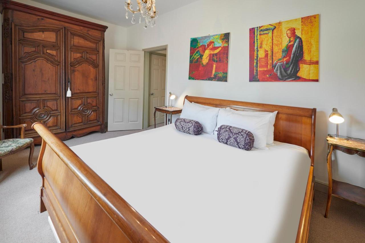 Host & - St Denys View Casa vacanze *
